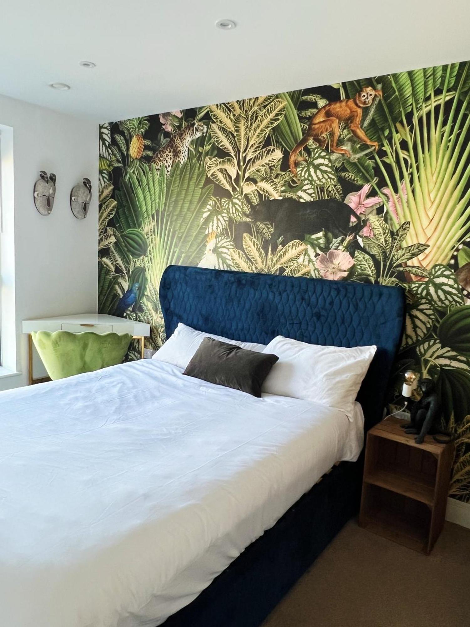 Stunning Riverside View Apartment, Near Canary Wharf & O2 Londres Extérieur photo
